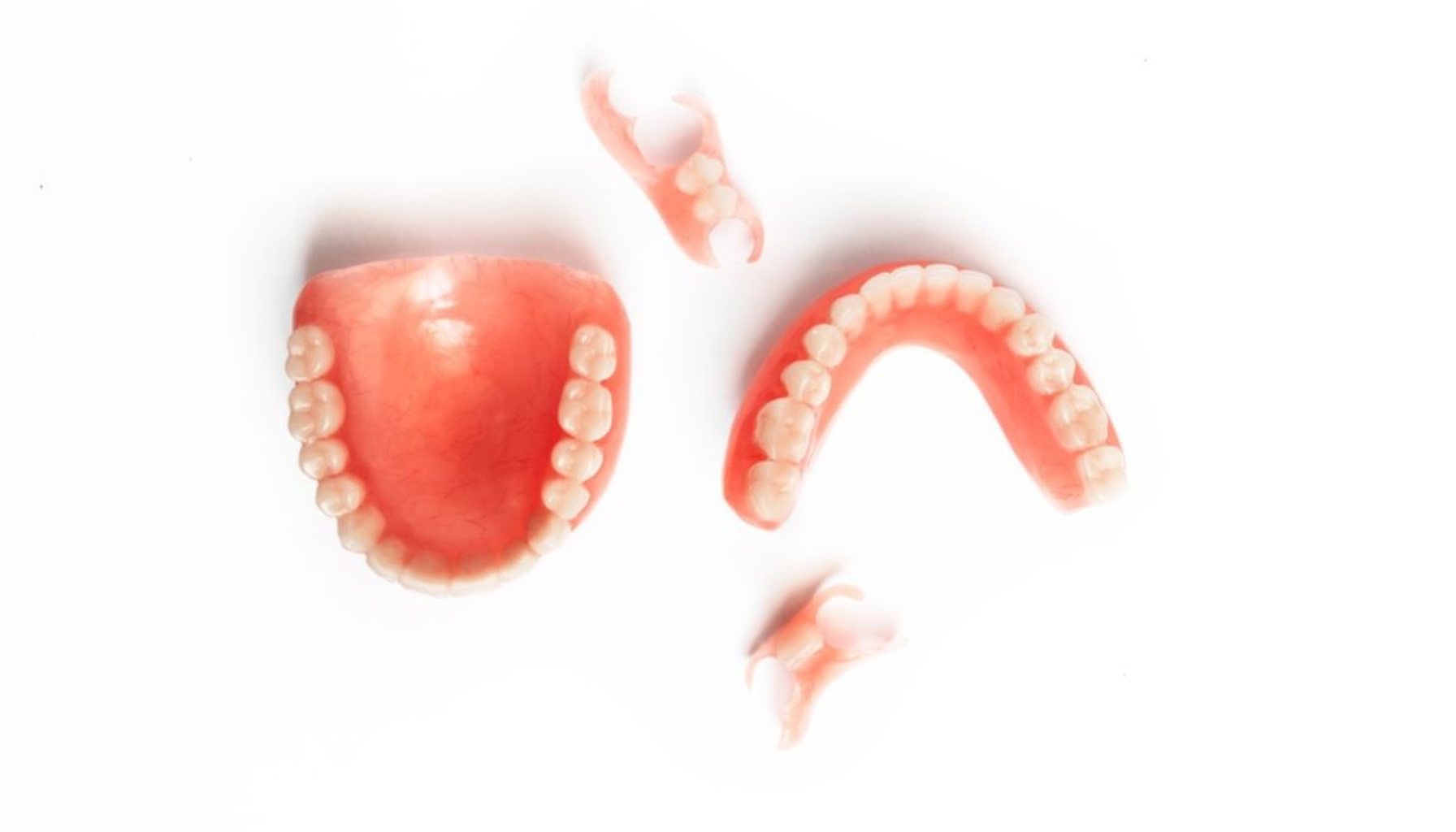 Proteser – alt du trenger å vite om tannproteser i 2025 Proteser – alt du trenger å vite om tannproteser i 2025