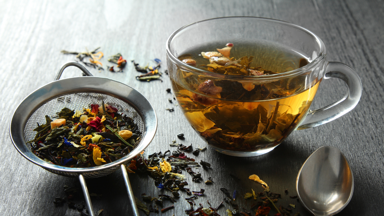 Tea for menstrual periods
