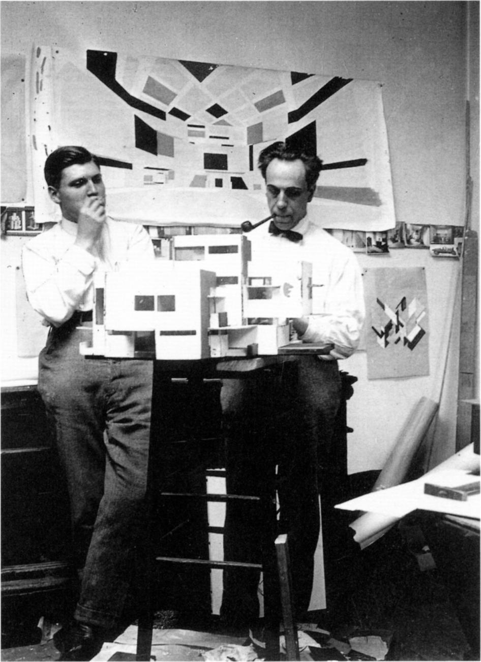 All About De Stijl The Avant Garde Movement That Pushed Modern Art   A3e1ebf6 0f1b 483b 83b2 14732daf3019 