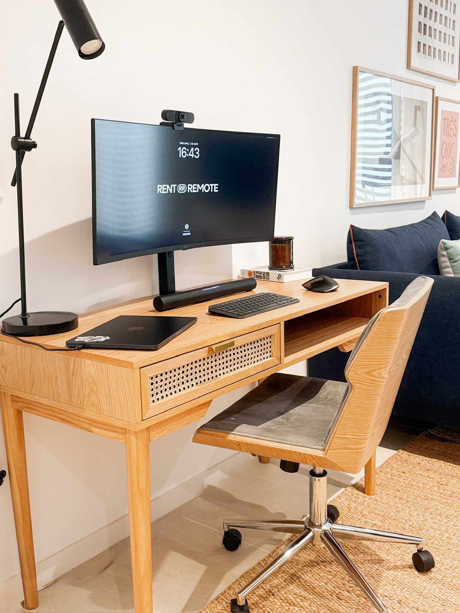 Remote work setup in Spain