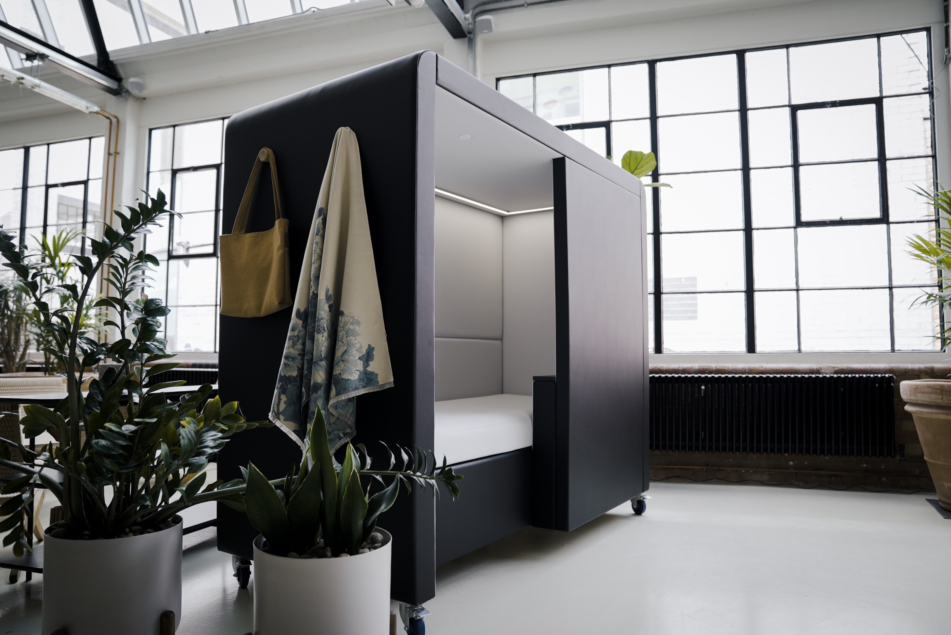 a4e4b665 46d3 43c4 a6af 1726eb0912be - My Office Pod