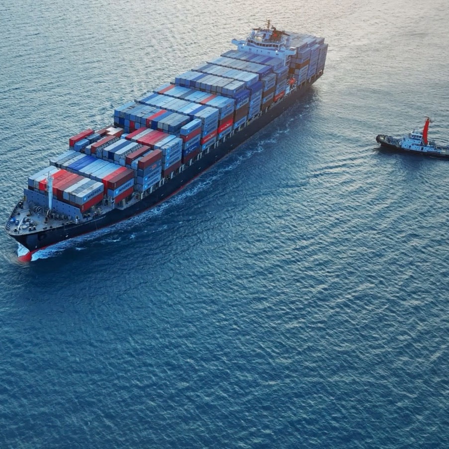 using container shipping to ship a car is a safe way to move your vehicle