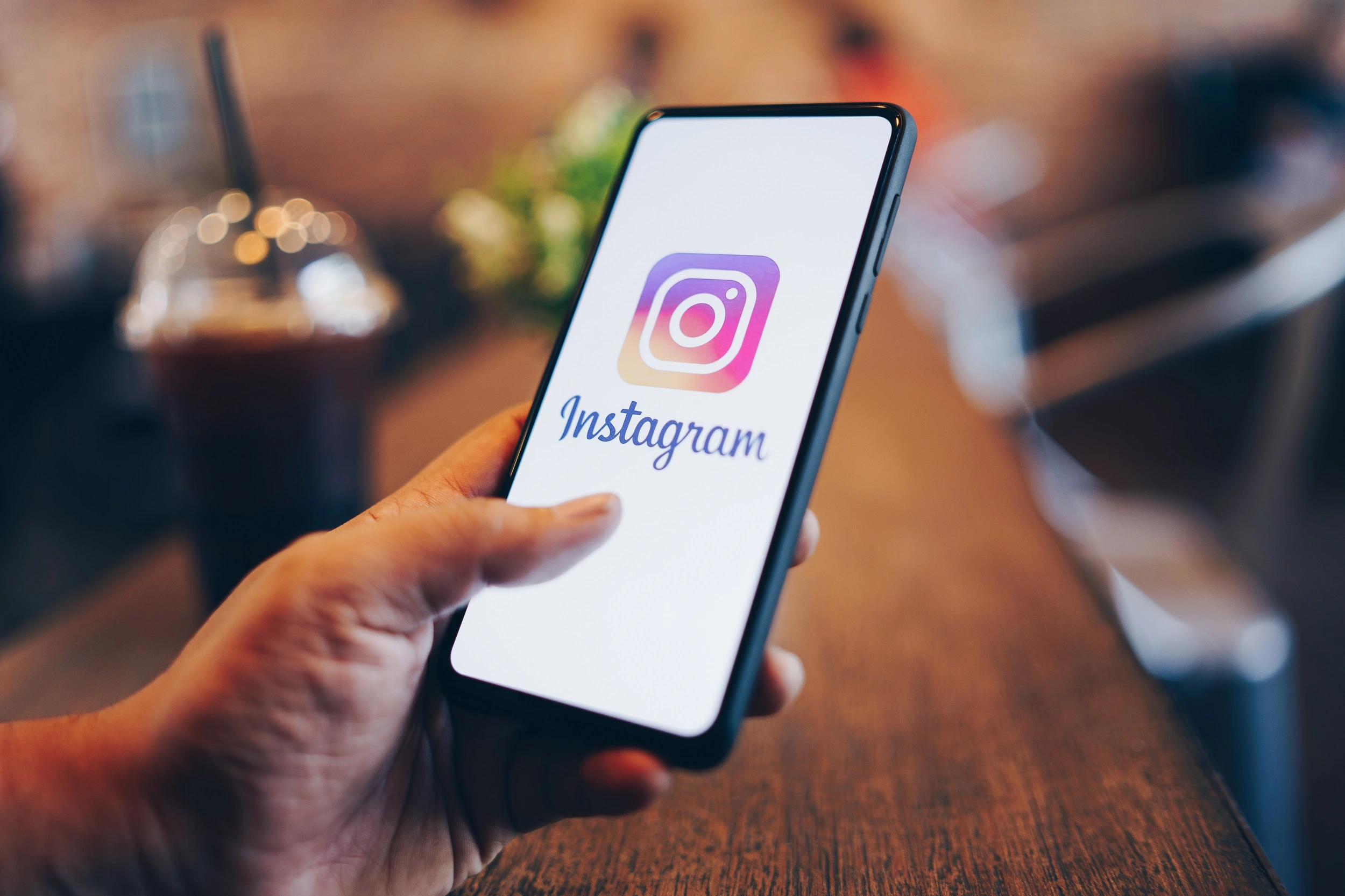 Instagram is a hotbed for individuals to earn money on a regular basis and quite easily.