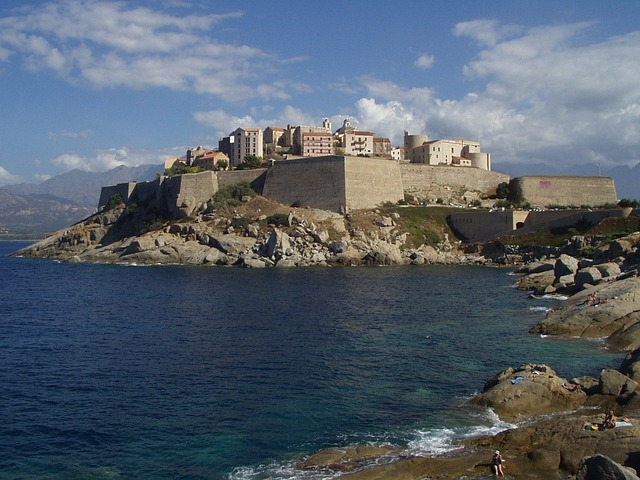 Luxury Corsica Villas with private swimming pools