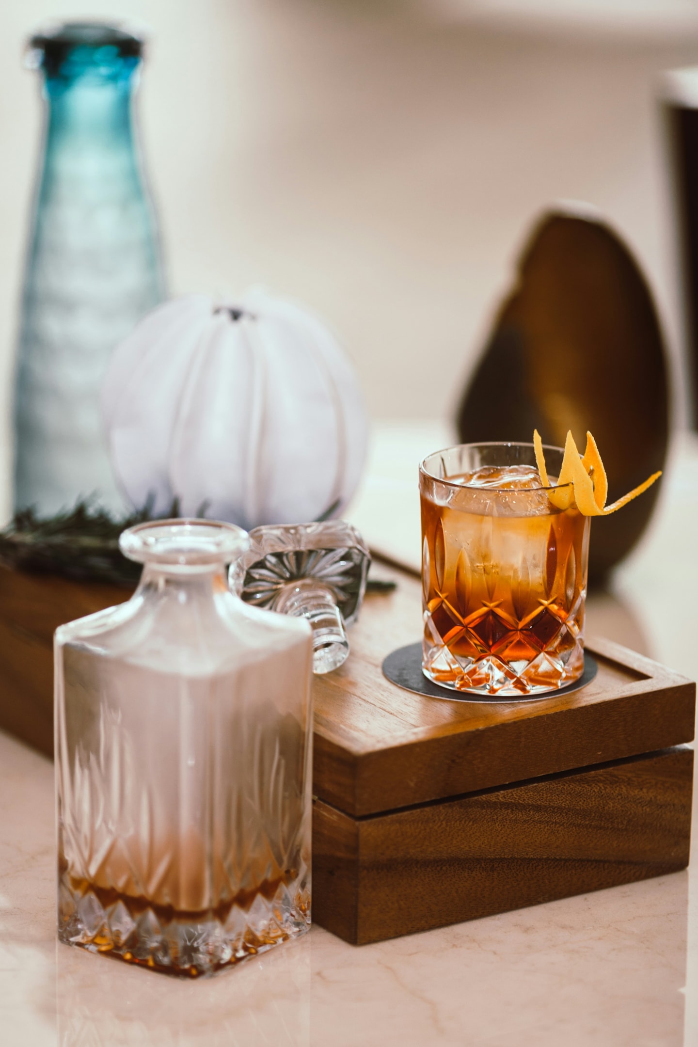 sip the oaky flavor and caramel notes