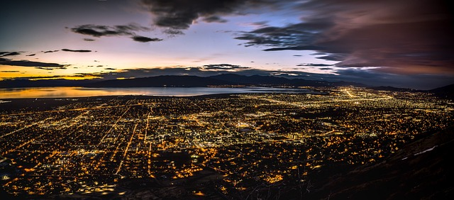 provo, utah, nature, large undergraduate population, university's students