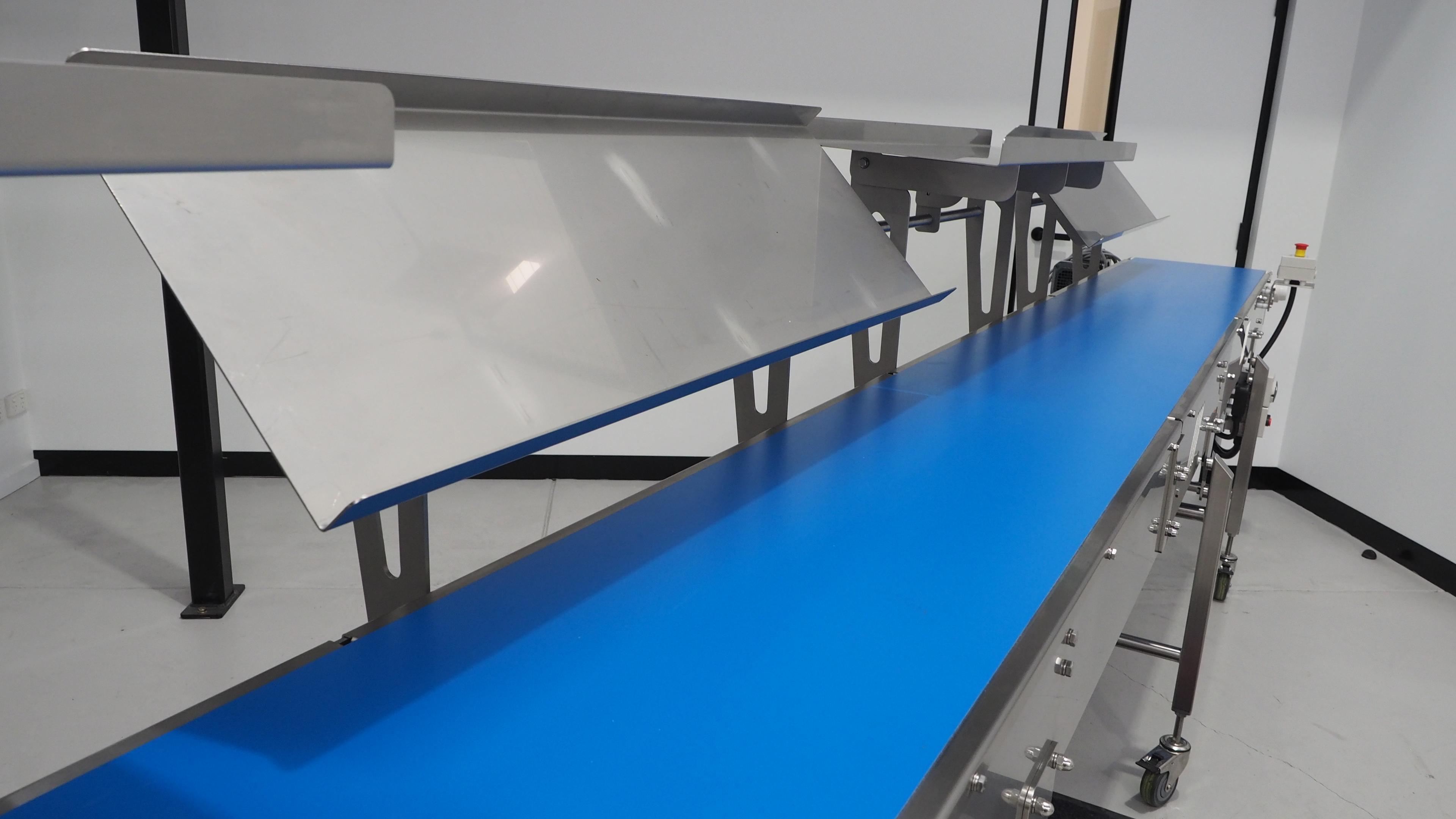 Jarlam's hygienic conveyor design features no flat surfaces and easy belt dismantling, making routine cleaning quicker, easier, and more effective.