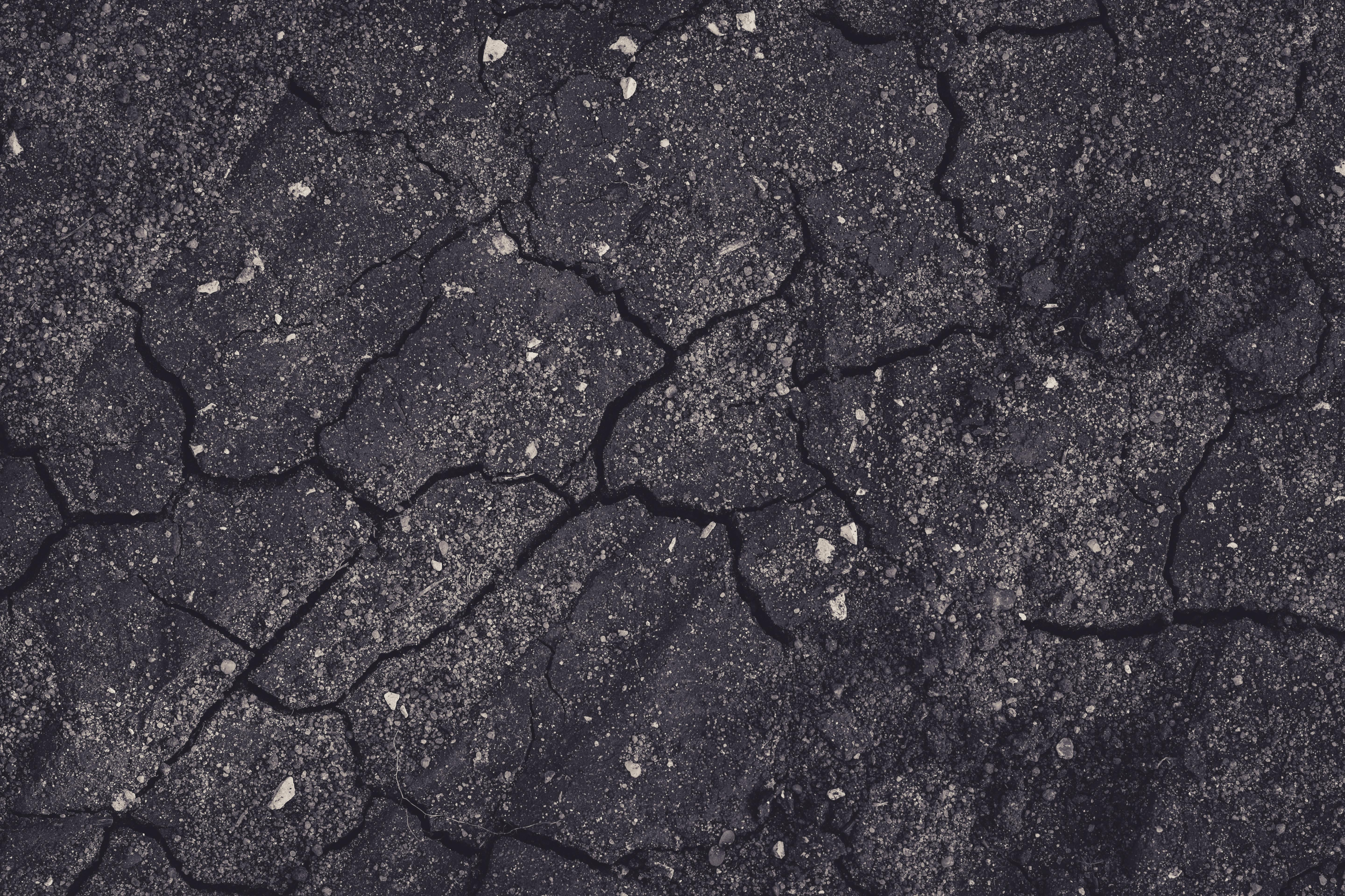 C30 Concrete potentially cracks if a lorry drove over it