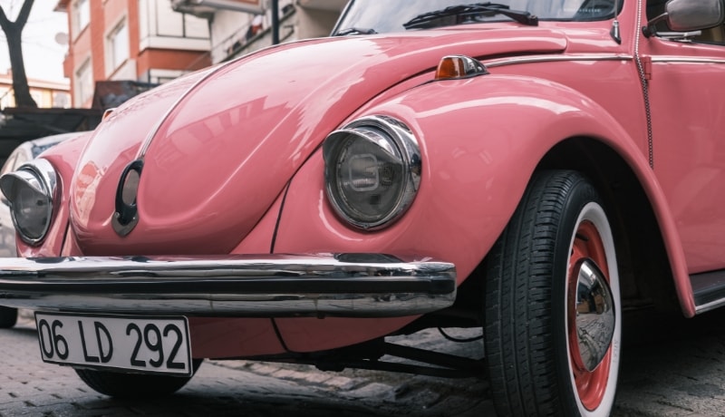 Smooth bubble free finish with pink to soft pastel