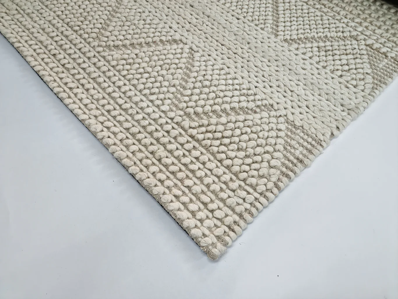 An example of a wool and cotton blend carpet