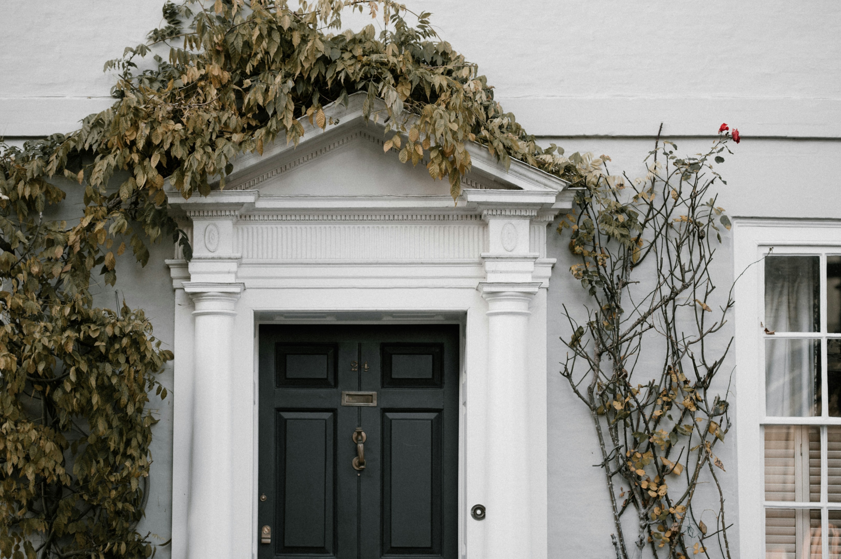 east Renfrewshire council areas are known to be safe for homeowners 