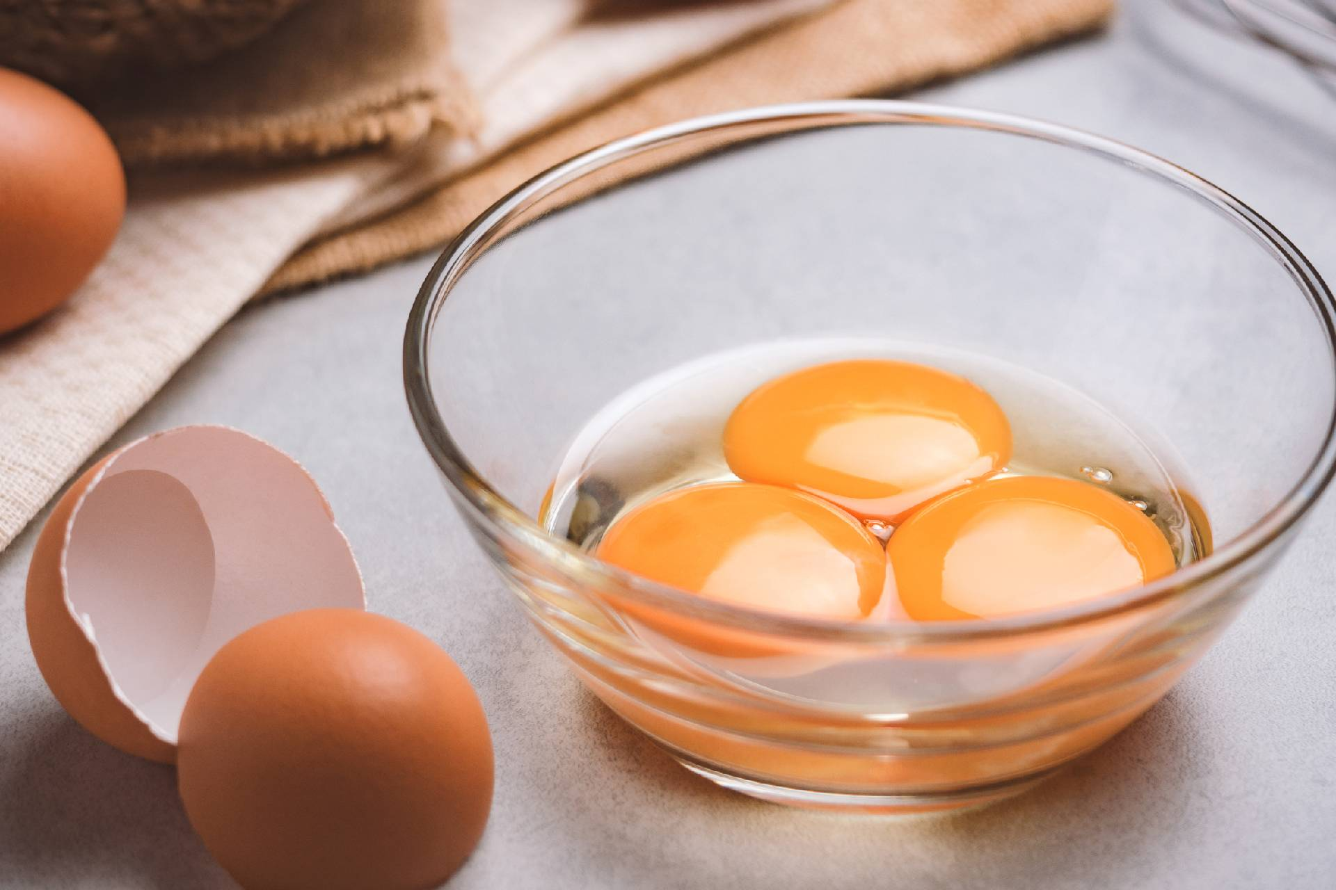 Source: Fine Dining Lovers - What to do With Leftover Egg Yolk