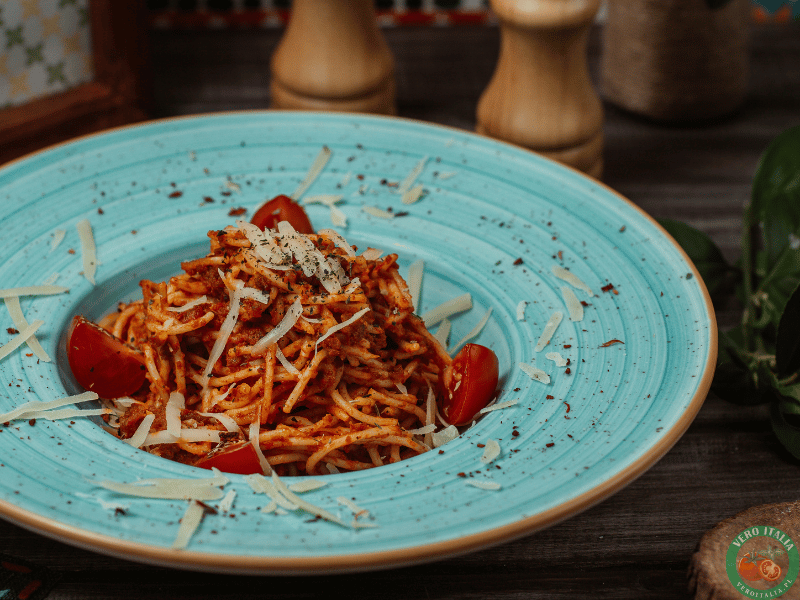 gotowy makaron spaghetti alla chitarra