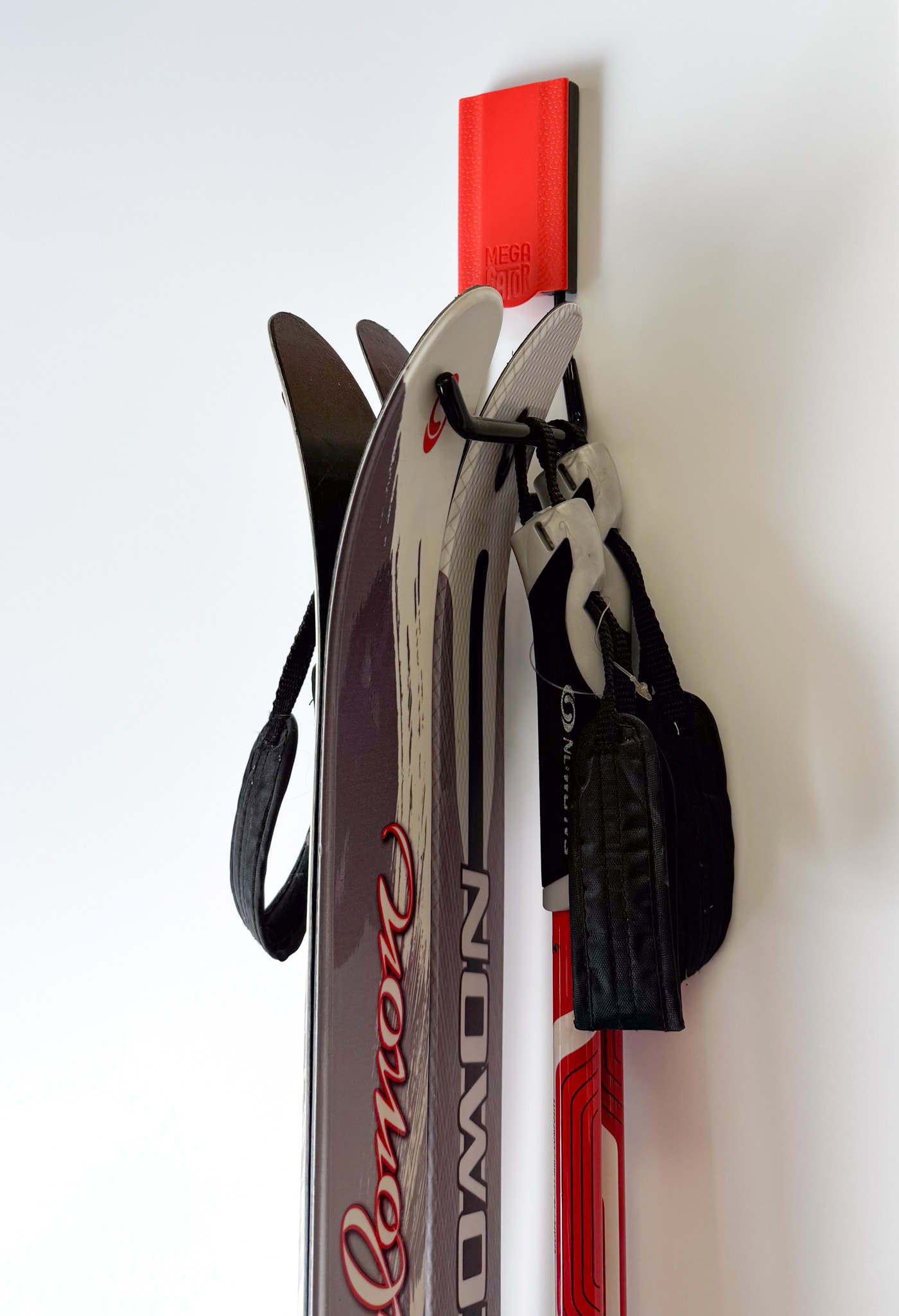 Space-Saving Solutions for Winter Sports Gear Using Magnetic Hooks