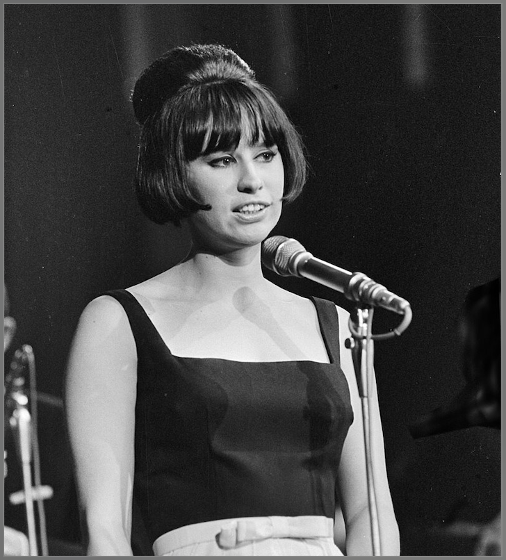 The Girl From Ipanema Chords: Master This Bossa Nova Classic 3 Astrud Gilberto