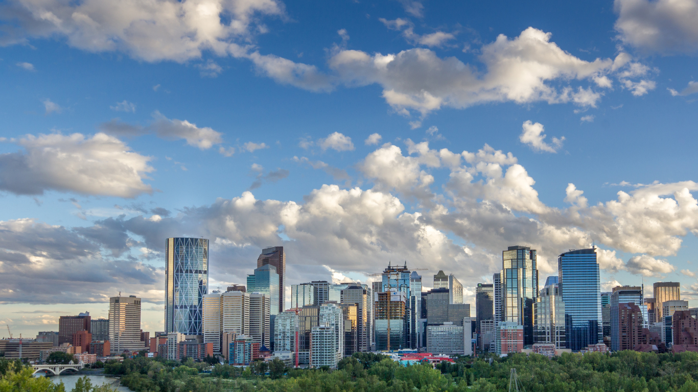 Downtown Calgary - Picture by Just_Super on Canva https://www.canva.com/photos/MAEETS7K03s/