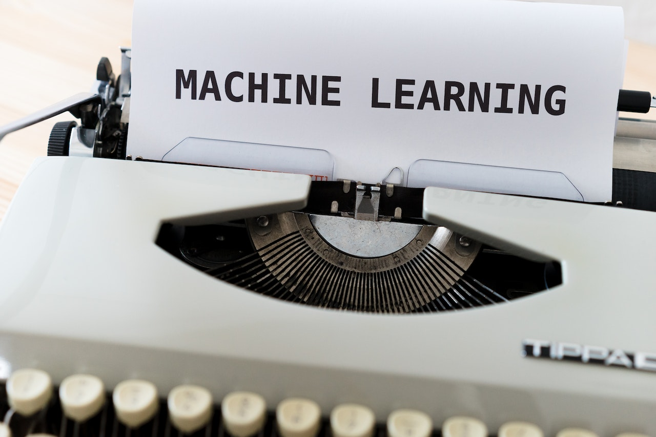 How Machine learning carries artificial intelligence