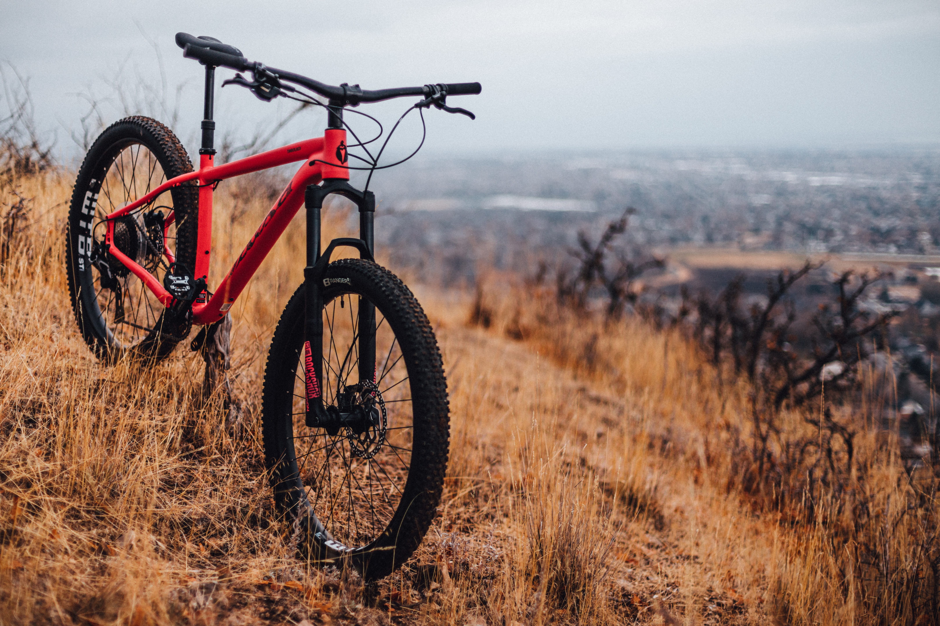 Bicicleta Mountain Bike - Fonte: Unsplash - Patrick Hendry