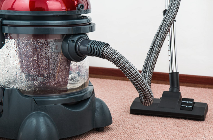 vacuuming the proper way to eliminate dust