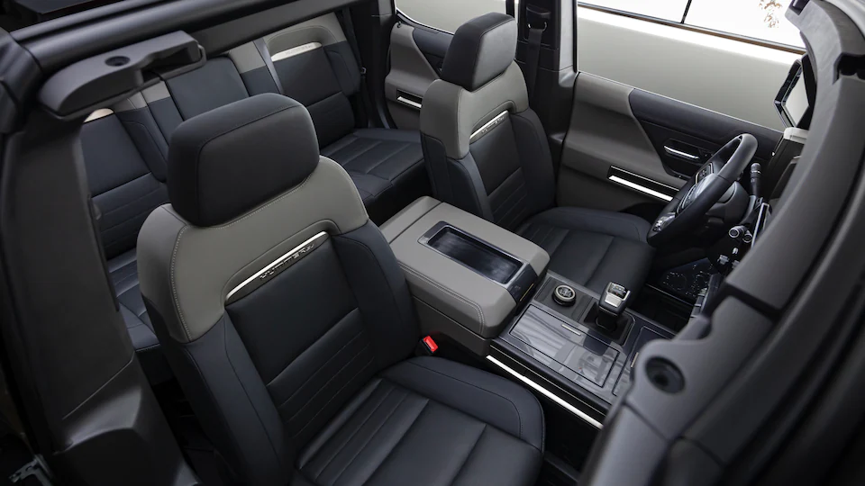 Interior, Comfort and Cargo