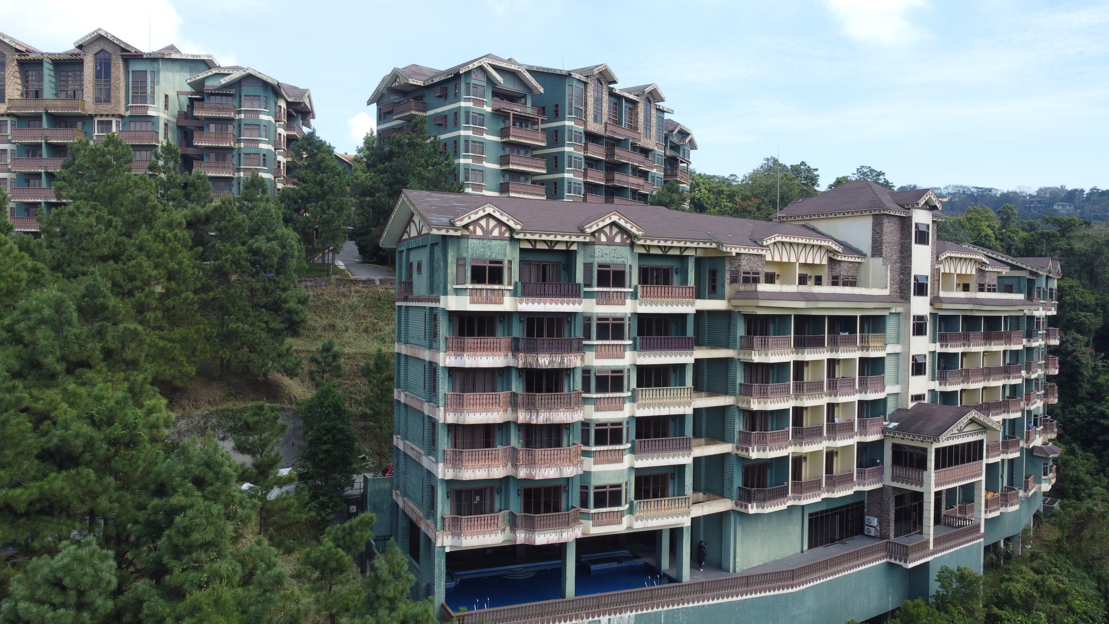 Grand Quartier At Crosswinds Tagaytay