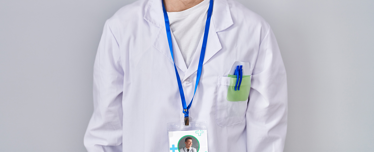 doctor-with-plain-blue-colored-lanyard