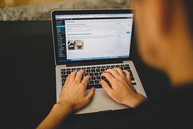 blog wordpress, scrivere, computer