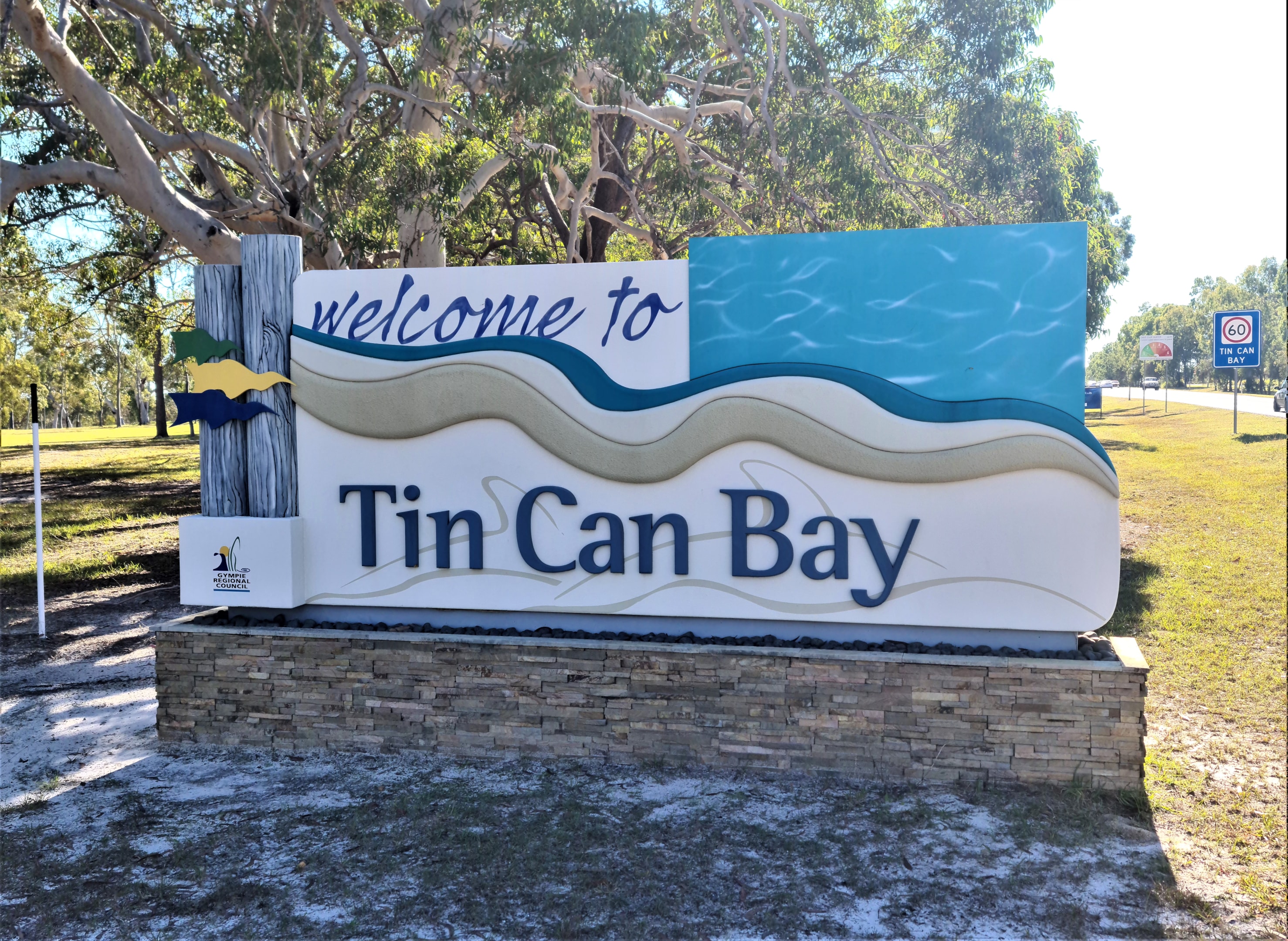 Tin Can Bay has a well posted forshore with plenty of opportunities and activities