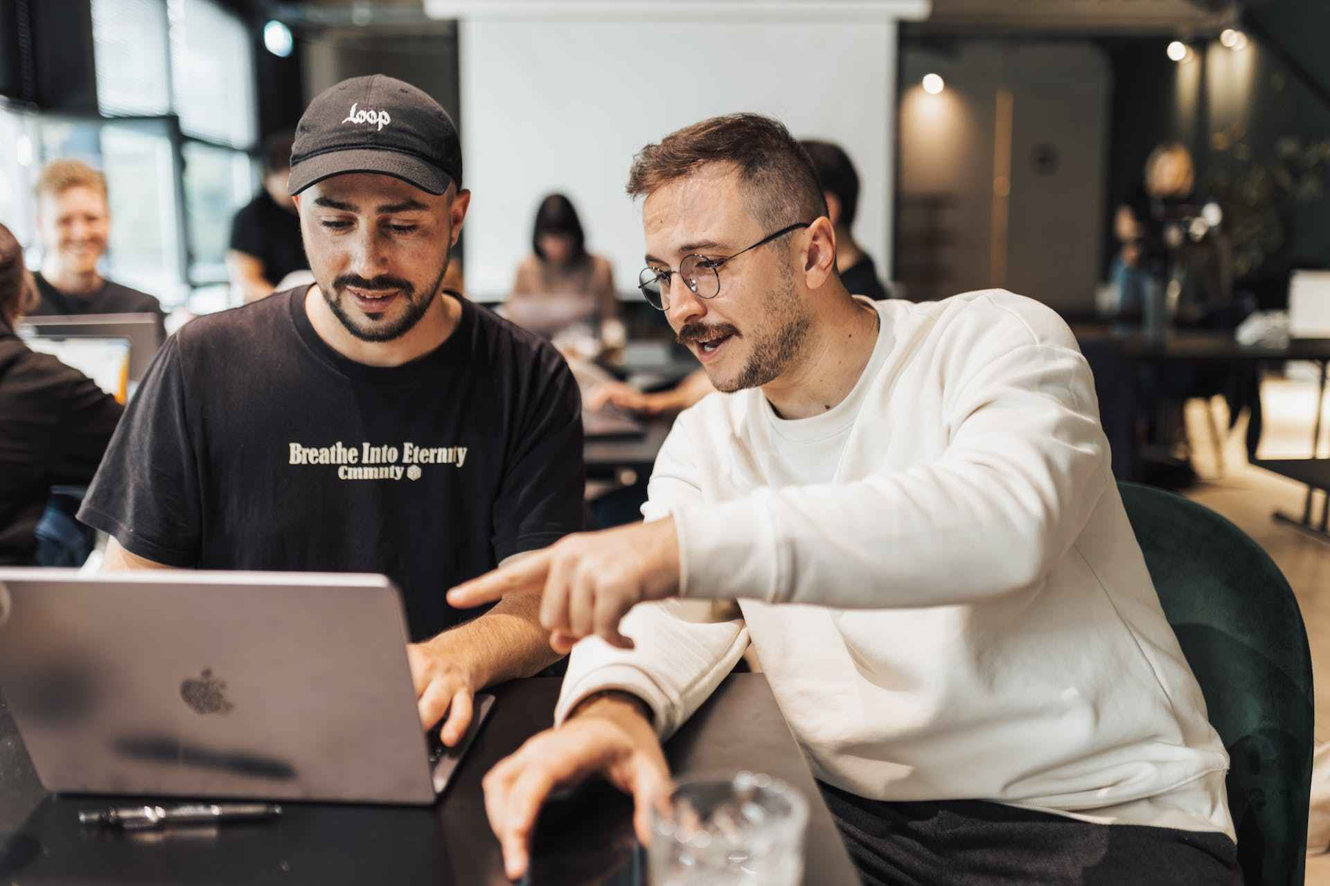 Employees deciding number of hours to work