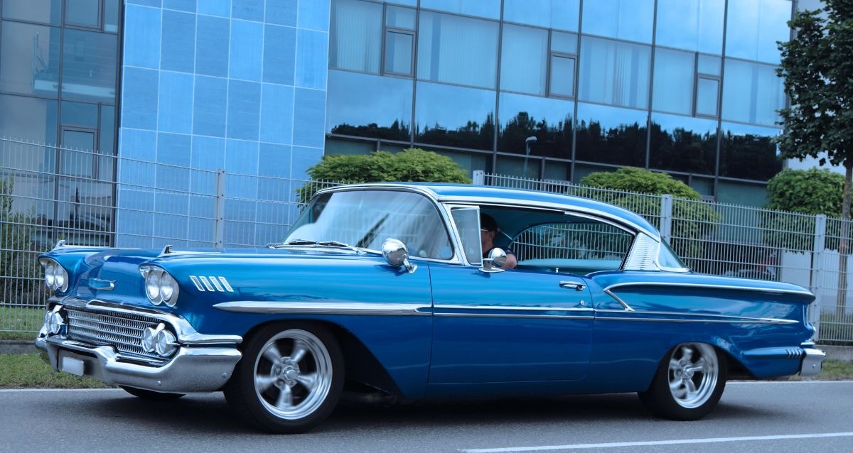 Ship your classic car effectively with Luxury Car Shippers