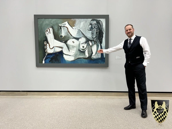 sigthseeing modern art with driver guide