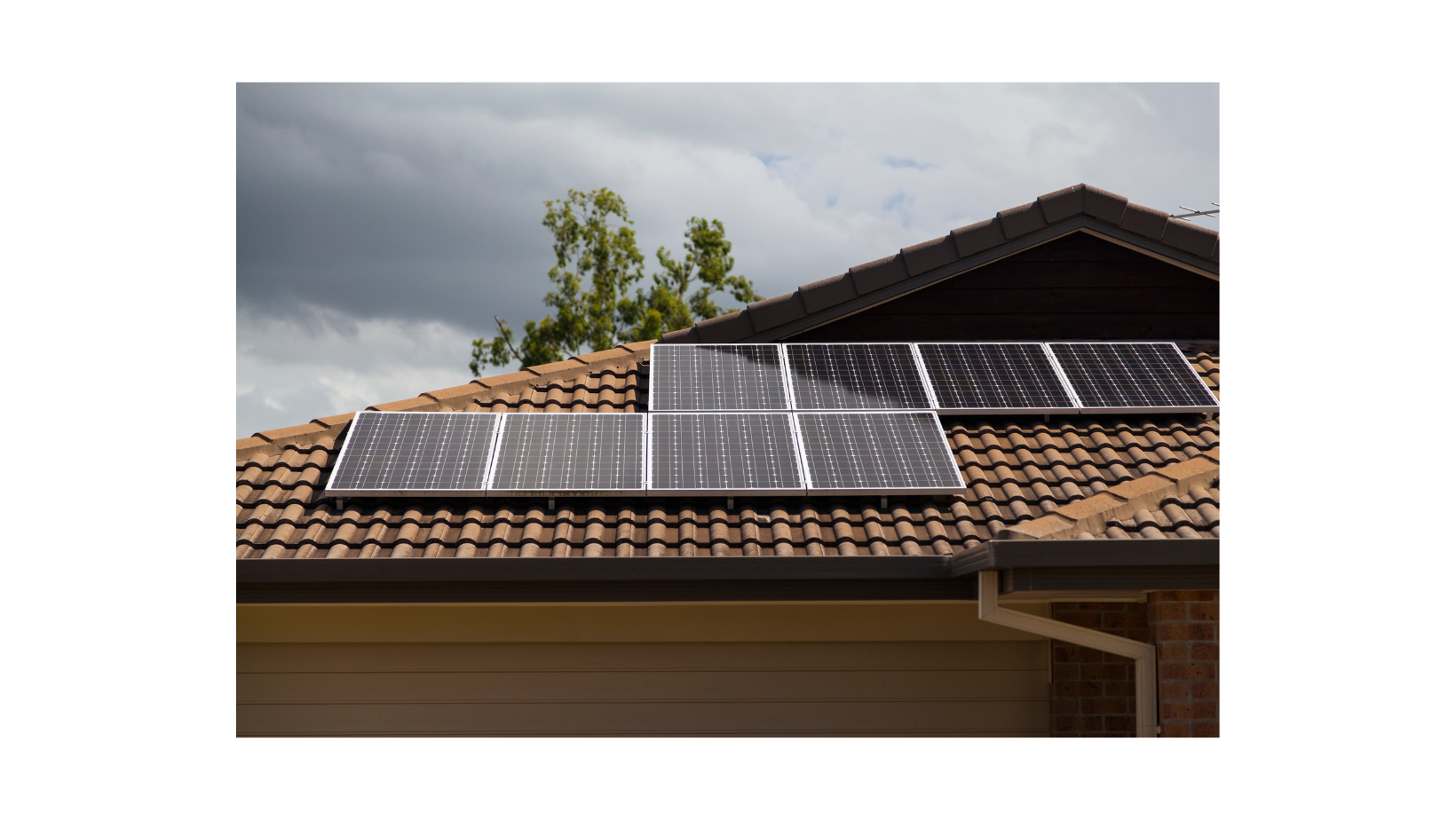 Factors to consider when installing solar panels on roof