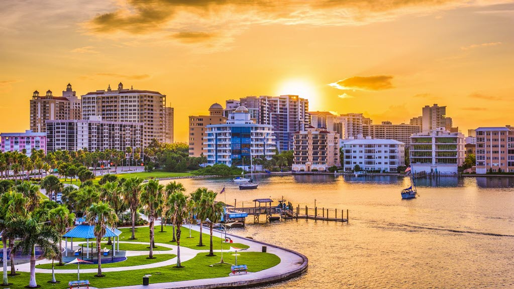 Viewing Downtown Sarasota Sunrise from Bayfront Park