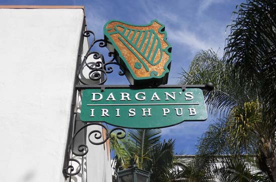 Illuminated blade sign installation for Dargan's Irish Pub in downtown Santa Barbara.