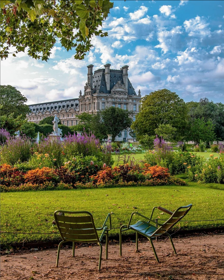 tuileries gardens in 8th arrondissement paris near rue de berri