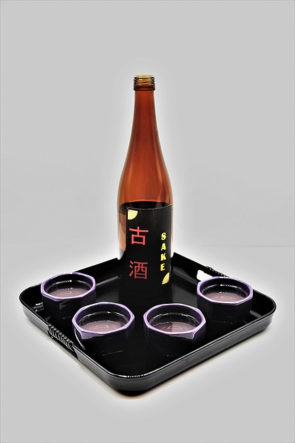 sake, tray, drinking vessels