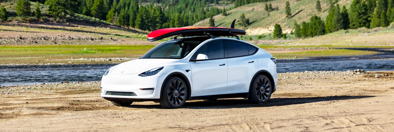 Tesla Model Y Anhänger Kupplung montieren - Verbrauch Elektroauto