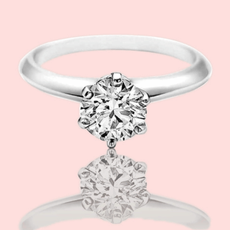 Klasikinis sužadėtuvių žiedas su deimantu – topdiamonds.online