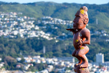 New Zealand Vacation, Maori carving