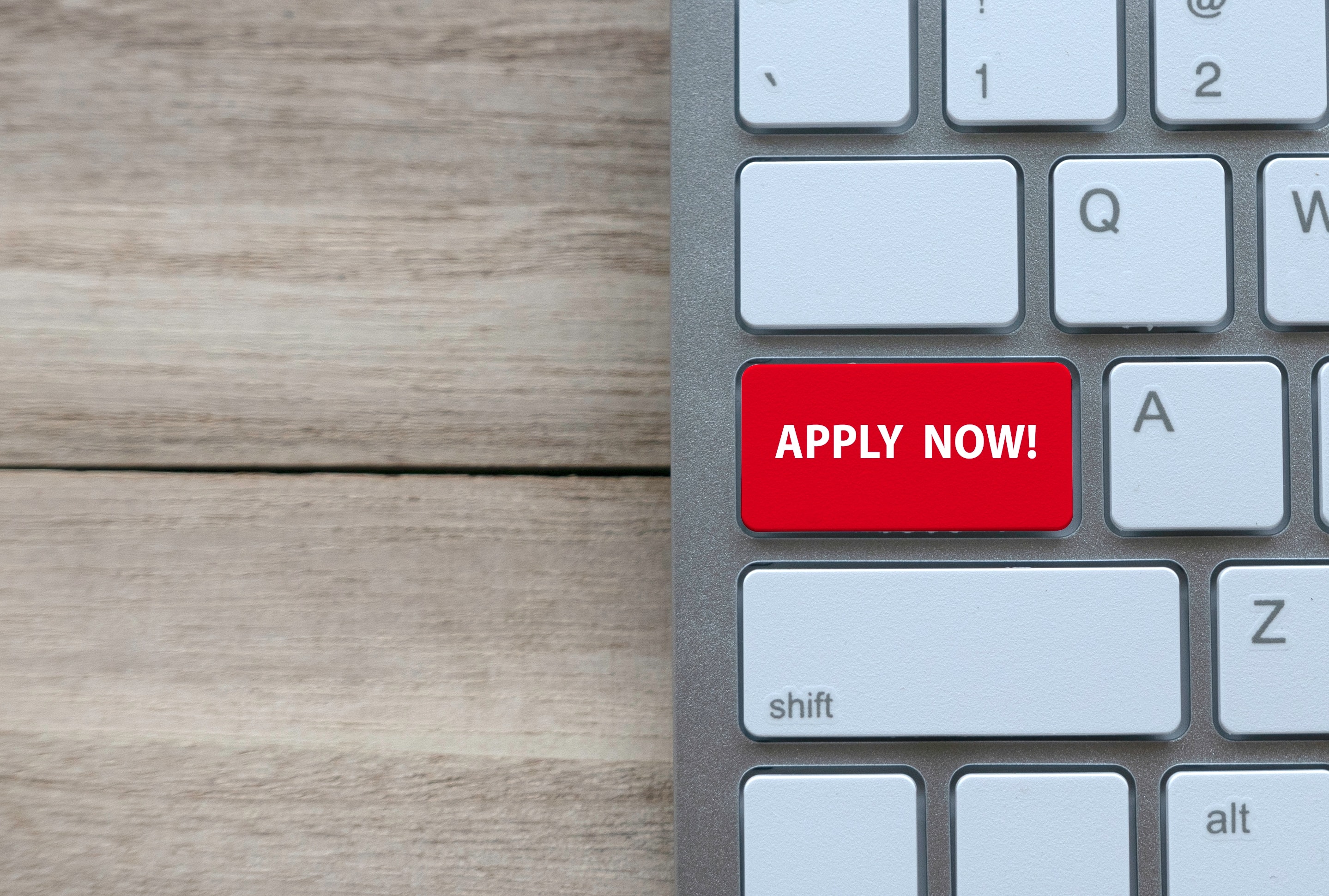Image of an apply now button for psychotherapists interested in online training for schema therapy.