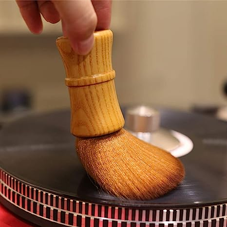 cleaning solution, record brush, turntable