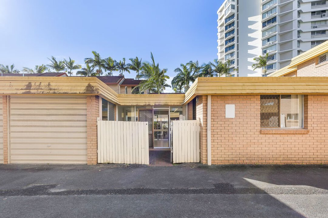 cheapest waterfront gold coast