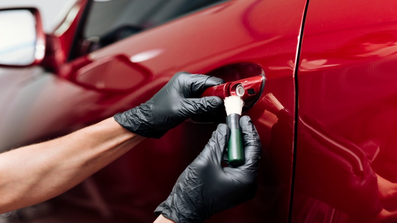 Professionals always clean a car thoroughly before PPF installation