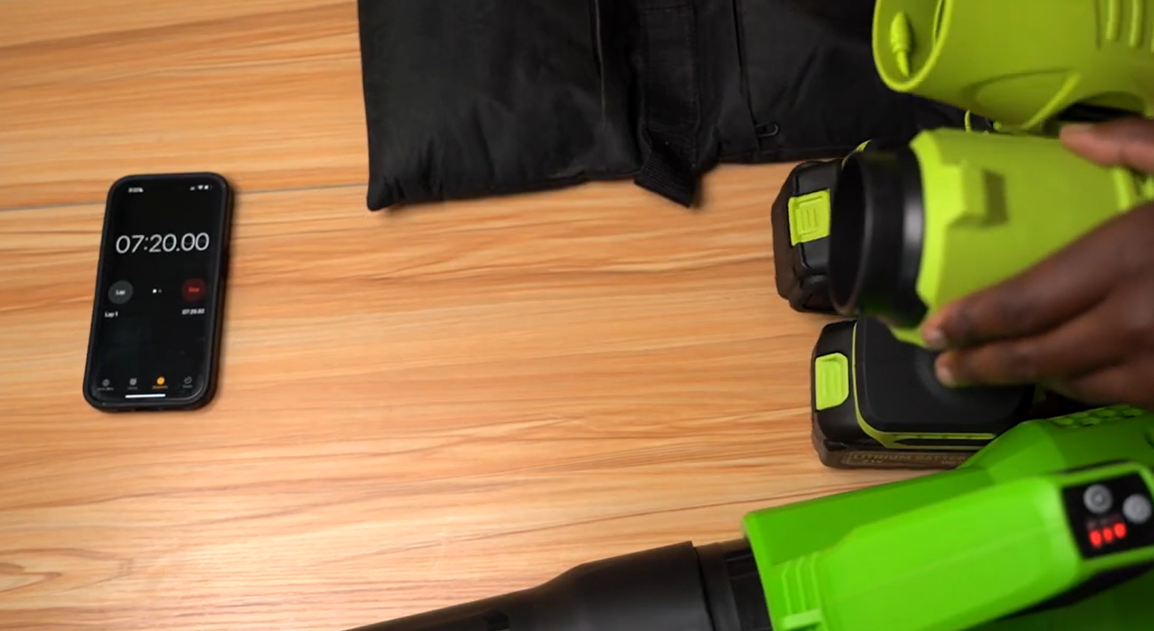 measuring battery runtime of Sakerplus cordless leaf blower