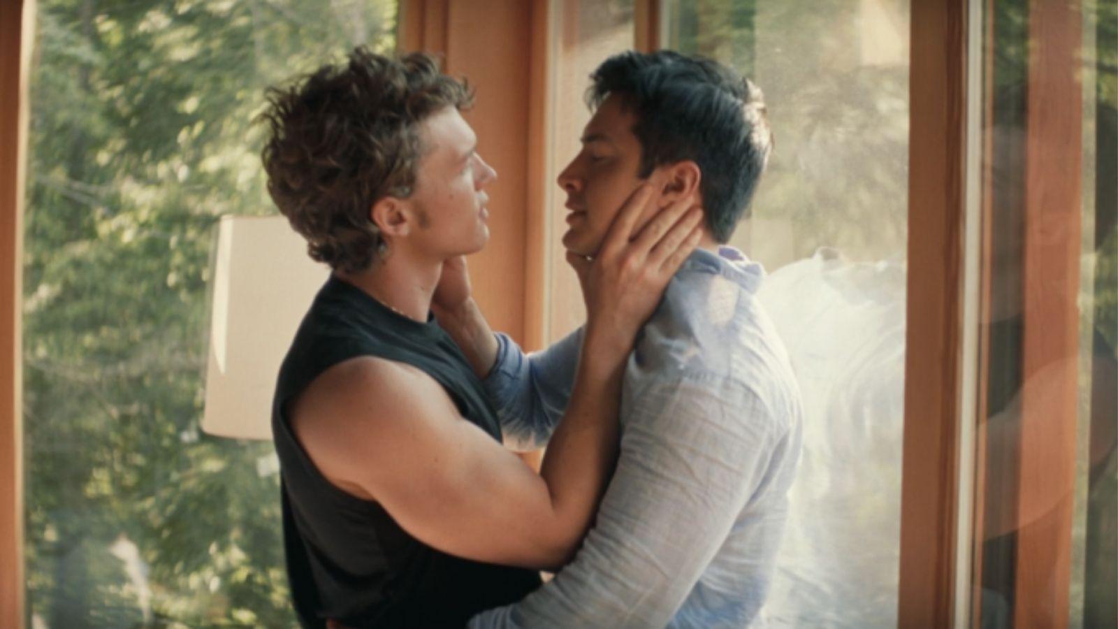 Hudson Williams as Shane Hollander and Connor Storrie as Ilya Rozanov in Muskoka Cottage in Heated Rivalry Season 1