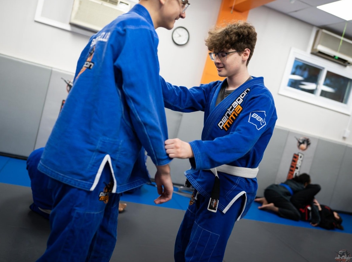 Teens self-defense training provides hands-on practice that builds confidence, teaches effective techniques, and prepares them to respond safely and decisively in real-life situations.