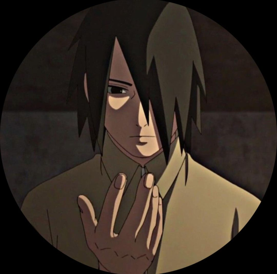 Adult Sasuke Uchiha PFP