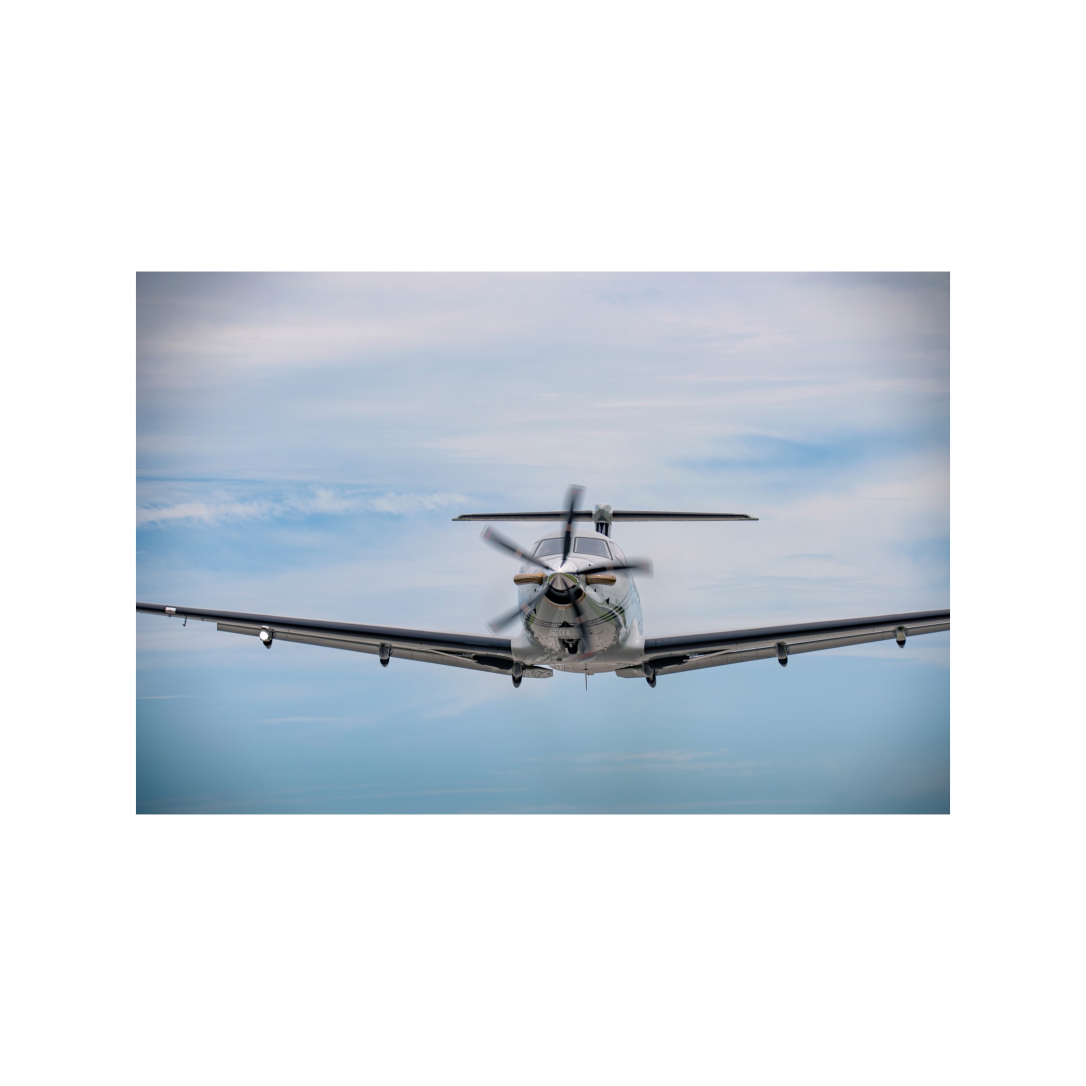 Safety features of the Pilatus PC-12 during flight.