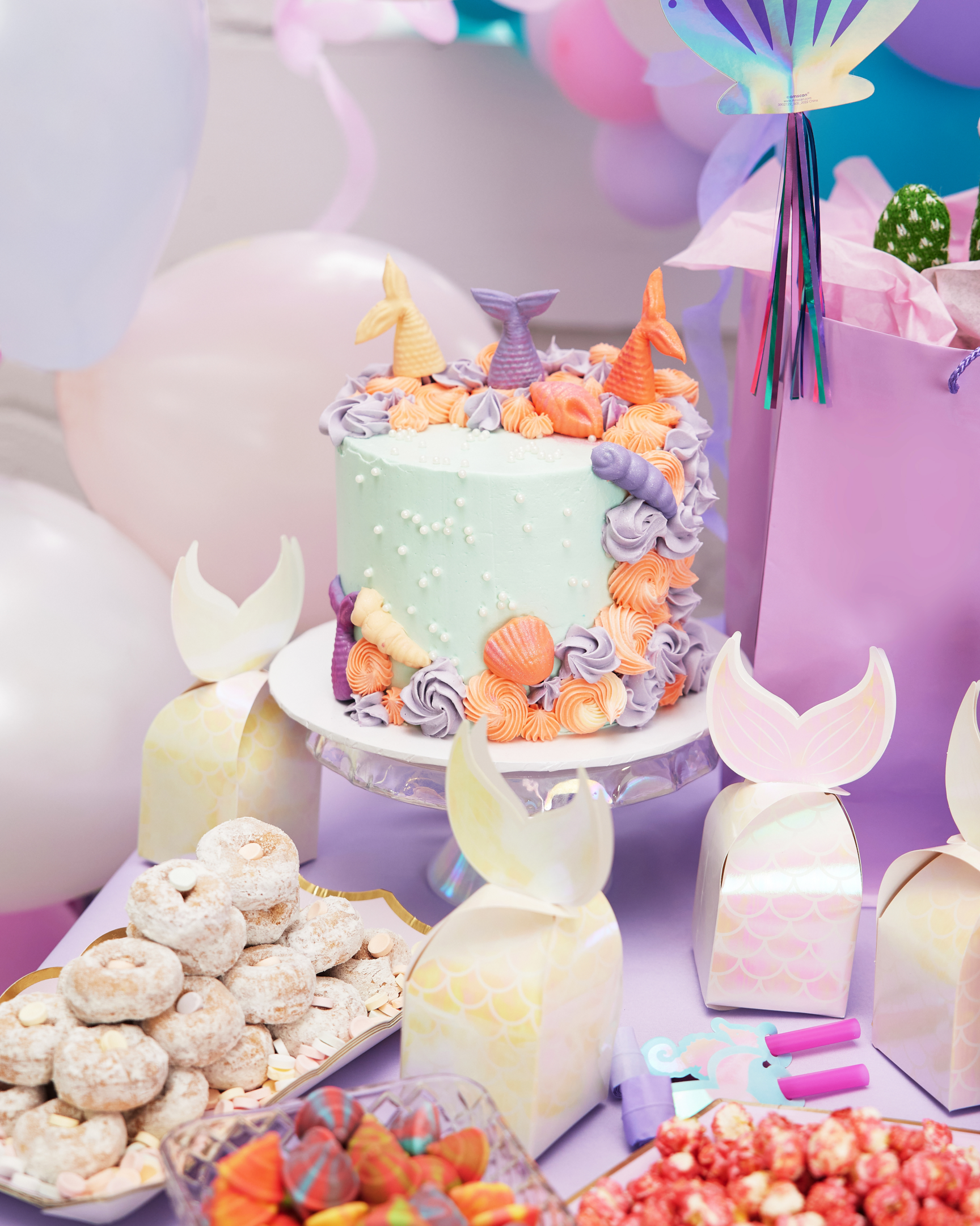 Mermaid birthday cake and snacks