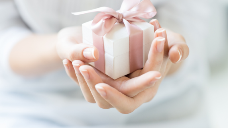 a pink small gift box